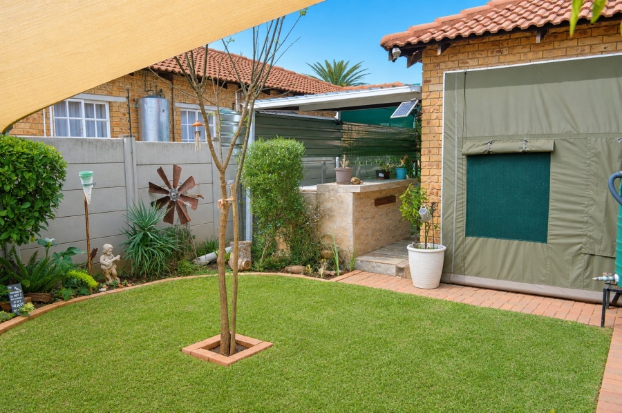2 Bedroom Property for Sale in Doringkruin North West